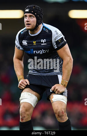 27.April 2019, Fürstentum, das Stadion, Cardiff, Wales; Guinness pro 14, Runden 21, Cardiff Blues Vs Fischadler; James King der Fischadler Credit: Craig Thomas/News Bilder Stockfoto