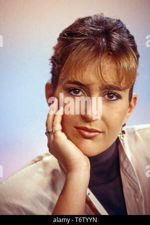 Nicole Bierhoff, deutsche Moderatorin, Deutschland Ca. 1995. Deutsche TV-Moderatorin Nicole Bierhoff, Deutschland Ca. 1995. Stockfoto
