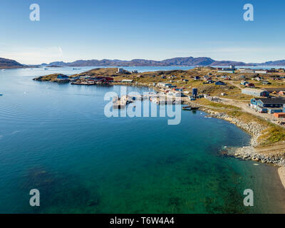 Hafen und Stadt Narsaq, Tunulliarfik Fjord, Grönland Stockfoto