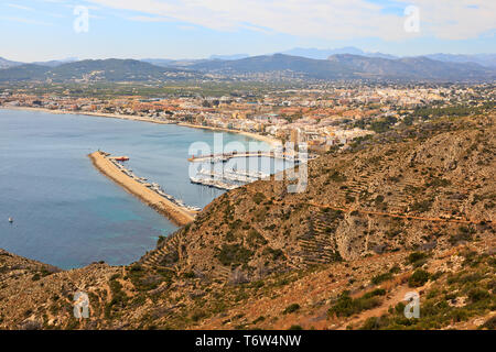 Blick Richtung Jåvea von Cap de Sant Antoni an der Costa Brava, Spanien Stockfoto