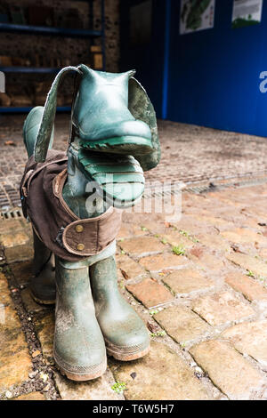 Ein sehr clever konstruierte wellie boot Hund an Hughendon Manor. Stockfoto