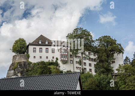 Burg Bilstein als Jugendherberge Stockfoto