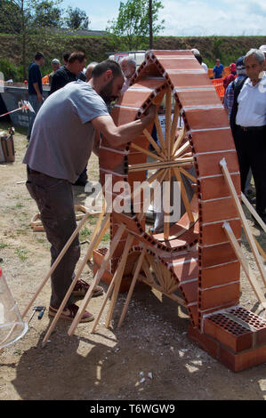 Maurer Wettbewerb country fair Catalunya Stockfoto