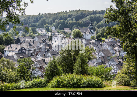 Fachwerkhäuser in der Altstadt von Freudenberg Stockfoto