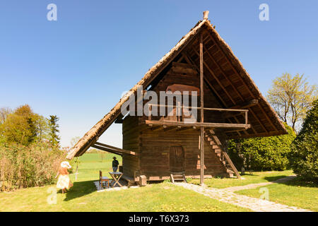 Amstetten: Bauernhof Distelberger Genussbauernhof, Museum Mostviertler Bauernmuseum Gigerreith in Weiler, getreidespeicher Getreidespeicher in Feldkasten Mostviert Stockfoto