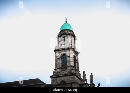 Dublin, Irland - 11. Februar 2019: Saint Paul Kirche Architektur Detail an einem Wintertag Stockfoto