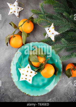 Mandarinen, Orangen, Mandarinen, Clementinen, Zitrusfrüchte Stockfoto