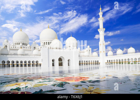 Sheikh Zayed Grand Moschee, Abu Dhabi, Vereinigte Arabische Emirate Stockfoto
