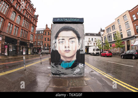 Stevenson Square, Manchester, UK. 3. Mai, 2019. Französische geboren Graffiti Künstler Akse p19 Portrait von Arya Stark Wandbild im Northern Quarter von Manchester. Arya ist ein Zeichen von maisie Williams in der beliebten Fernsehgerät Serie Spiel der Throne gespielt. Credit: Howard Harrison/Alamy leben Nachrichten Stockfoto