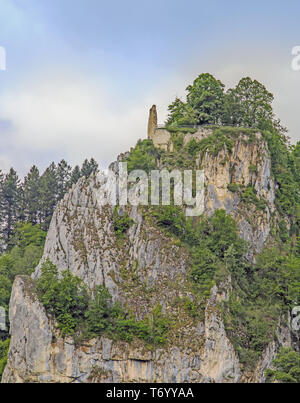 Ruine Schloss Hausen im Donautal in der Nähe von Beuron Stockfoto