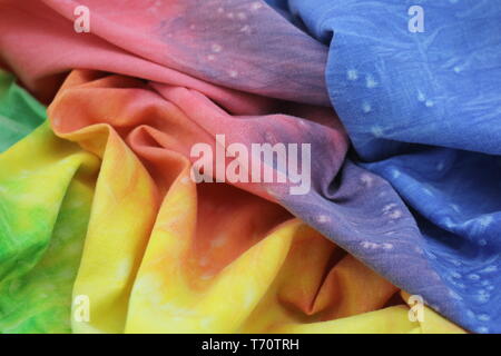 Rainbow Farbige Kabelbinder gefärbten Stoff, 1960er Jahre Tie Dye Stoff, Stockfoto
