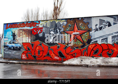 Graffiti vor Leoncavallo soziales Zentrum - Mailand, Italien Stockfoto