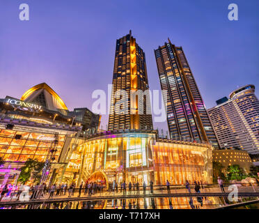 Symbol Siam Mall, Einkaufszentrum, Dämmerung, Bangkok, Thailand Stockfoto