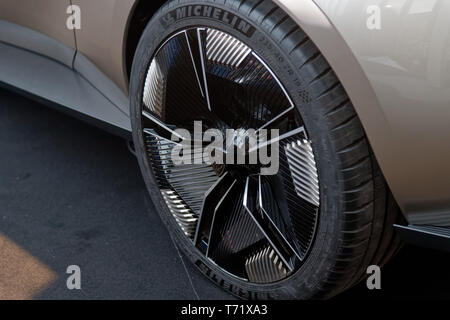 Peugeot E-Legende Konzept, Grand Prix der schönsten Concept Car auf der 34. Internationalen Automobil Festival.©: V Phitoussi/Alamy Stock Foto Stockfoto