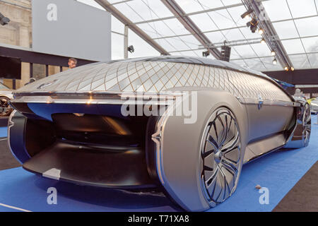 Renault EZ-Ultimo, Grand Prix Creativ Erfahrung auf der 34. Internationalen Automobil Festival. Credit: Veronique Phitoussi/Alamy Stock Foto Stockfoto