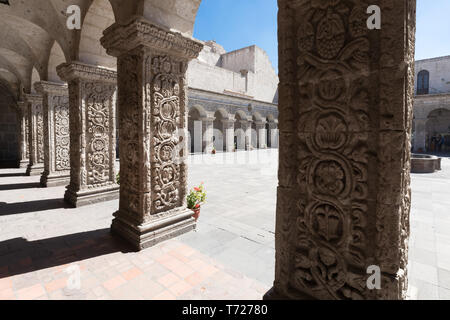 Kreuzgang des Klosters Firma Blick von arkaden Arequipa Peru Stockfoto