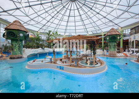 Köln, Freizeitbad Aqualand im Stadtteil Chorweiler Stockfoto