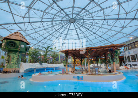 Köln, Freizeitbad Aqualand im Stadtteil Chorweiler Stockfoto