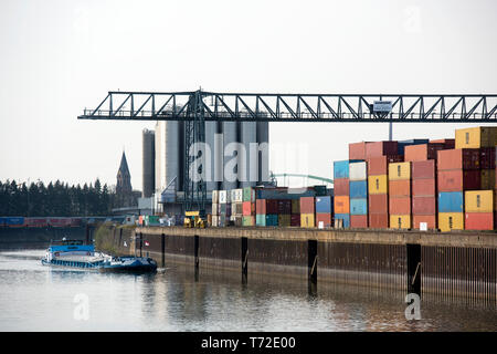 Deutschland, Köln, Niehl, Hafen Niehl I betrieben von der HGK Stockfoto