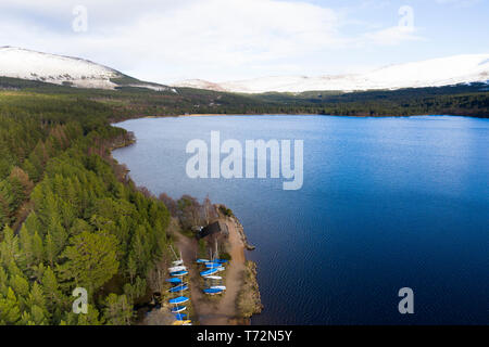 Antenne drone Blick auf Loch Morlich Cairngorm National Park Stockfoto