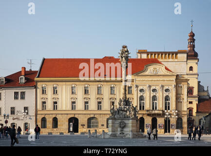 Pestsäule auf Holy Trinity Square in Trnava. Slowakei Stockfoto