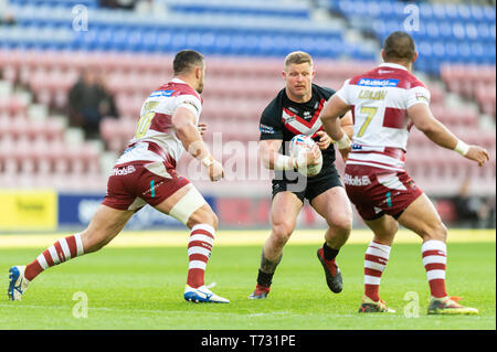 2. Mai 2019, DW Stadium, Wigan, England; Betfred Super League, Runde 14, Wigan Warriors vs London Broncos; Lukas Yates (20) von London Broncos Credit: Richard Long/News Bilder Stockfoto