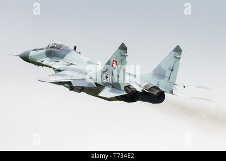 Eine Mikoyan MiG-29 Multirole fighter Jet vom 1. taktische Squadron der Slowakischen Luftwaffe. Stockfoto