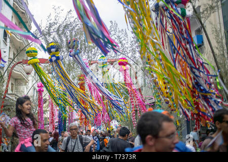 Brasilianer feiern die Tanabata Matsuri in Sao Paulo. Stockfoto