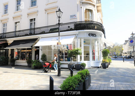 Französische Luxushotels beachwear shop Eros, auf Motcomb und Lowndes Straßen in Belgravia SW1, UK Stockfoto