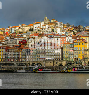 Porto Riverside Viertel auf dem Douro im Norden Portugals; Ribeira, Porto, Portugal Stockfoto