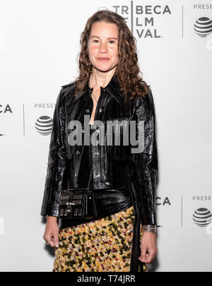 New York, NY - Mai 03, 2019: Nicole Bartelme besucht die Premiere der "It Takes A Lunatic" während der 2019 Tribeca Film Festival in der BMCC Theater Stockfoto