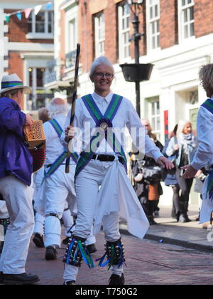 Rochester, Kent, Großbritannien. 04 Mai, 2019. Bilder vom ersten Tag des 2019 Jährliche sweeps Festival in Rochester, Kent in der Feier der traditionellen Urlaub für Schornsteinfeger. Credit: James Bell/Alamy leben Nachrichten Stockfoto