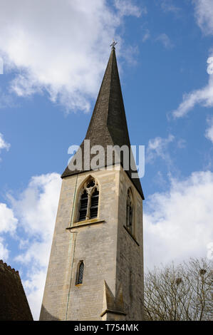 St James die Große Kirche, Waresley, Cambridgeshire, wurde 1857 gebaut und von den Architekten William Butterfield konzipiert Stockfoto