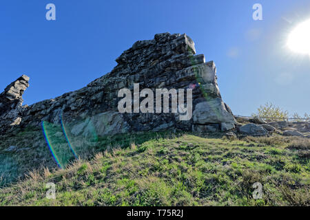 Der Teufelsmauerstieg zwischen Blankenburg und Ballenstedt. Stockfoto