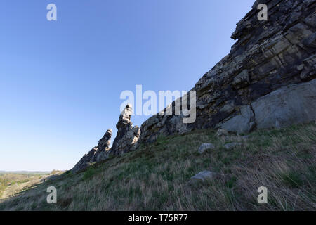 Der Teufelsmauerstieg zwischen Blankenburg und Ballenstedt. Stockfoto