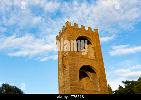 Eine restliche Turm der sechsten Verteidigung Wand in den Jahren 1590-1595 in Florenz, Toskana, Italien abgeschlossen. Stockfoto