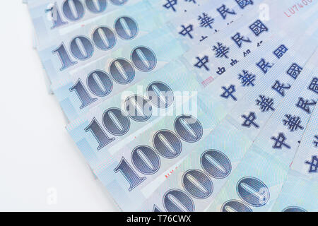 1000 neue Taiwan-Dollar isoliert auf weißem Hintergrund Stockfoto