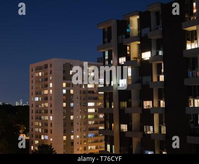 Apartment Gebäude in der zersiedelung von Toronto, Kanada. Stockfoto