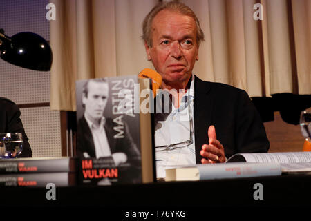 Martin Amis - Buchvorstellung und Lesung von Daniel Kehlmann und Martin Amis' im Vulkan, Haus des Rundfunks, RBB, 8. Oktober 2018, Berlin (nur fuer r Stockfoto