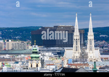 Wien, Wien: Votivkirche, Krankenhaus AKH (Allgemeines Krankenhaus der Stadt Wien, Allgemeines Krankenhaus der Stadt Wien) in der 09. Alsergrund, Wie Stockfoto