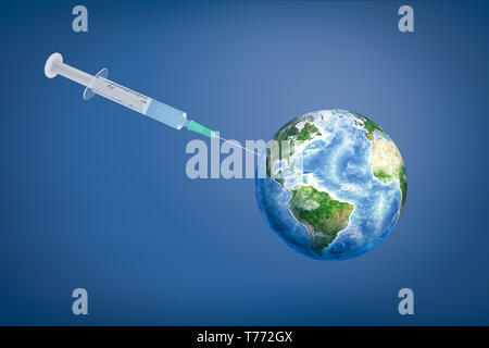 3D-Rendering für eine riesige Spritze die Verabreichung einer Injektion auf den Planeten Erde auf blauem Hintergrund. Stockfoto