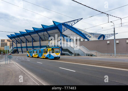 KOSICE, SLOWAKEI - 29 April 2019: Seitenansicht von Stahl Arena - Eishockey Stadion, in dem Internationalen IIHF Eishockey WM 2019 wird er sein Stockfoto