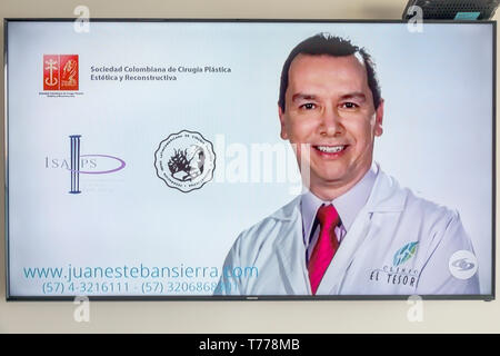 Cartagena Kolumbien, TV-Bildschirm Flachbildschirm, Werbung Werbung Werbung Arzt Arzt Ärzte plastische Chirurgie Klinik Stockfoto