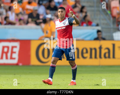 Texas, USA. 04 Mai, 2019. Mai 04, 2019 FC Dallas Mittelfeldspieler Santiago Mosquera (11) Bei einem Match zwischen FC Dallas und Houston Dynamo bei BBVA Compass Stadion in Houston, Texas. Die endgültige Houston Dynamo schlägt den FC Dallas 2-1 Maria Lysaker/CSM Credit: Cal Sport Media/Alamy leben Nachrichten Stockfoto