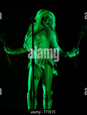 Miami Beach, FL, USA. 3. Mai, 2019. September Trauer führt im Fillmore Miami Beach in Miami Beach, FL Mai 3, 2018. Quelle: MPI 140/Media Punch/Alamy leben Nachrichten Stockfoto