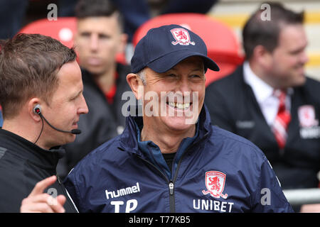 Rotherham, Großbritannien. 5 Mai, 2019. Tony Pulis die Middlesbrough Manager vor dem Sky Bet Championship Match zwischen Rotherham United und Middlesbrough im New York Stadium, Rotherham am Sonntag, den 5. Mai 2019. Nur die redaktionelle Nutzung, eine Lizenz für die gewerbliche Nutzung erforderlich. Keine Verwendung in Wetten, Spiele oder einer einzelnen Verein/Liga/player Publikationen. Foto darf nur für Zeitung und/oder Zeitschrift redaktionelle Zwecke verwendet werden. Credit: MI Nachrichten & Sport/Alamy leben Nachrichten Stockfoto