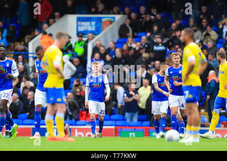 Ipswich, Großbritannien. 05 Mai, 2019. Sky Bet Meisterschaft Ipswich Town vs Leeds United; Ipswich feiern Eröffnung das Zählen mit Flynn Das downe's Ziel. Credit: Georgie Kerr/News Bilder, Englische Fußball-Liga Bilder unterliegen DataCo Lizenz Credit: Aktuelles Bilder/Alamy leben Nachrichten Stockfoto