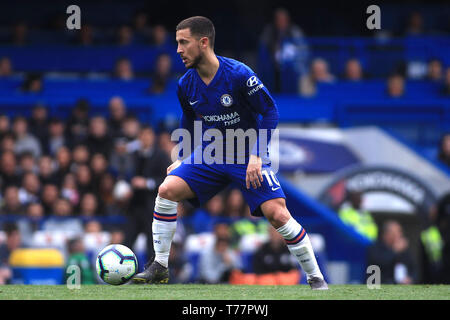 London, Großbritannien. 05 Mai, 2019. Eden Hazard von Chelsea in Aktion. Premier League match, Chelsea v Watford an der Stamford Bridge in London am Sonntag, den 5. Mai 2019. Dieses Bild dürfen nur für redaktionelle Zwecke verwendet werden. Nur die redaktionelle Nutzung, eine Lizenz für die gewerbliche Nutzung erforderlich. Keine Verwendung in Wetten, Spiele oder einer einzelnen Verein/Liga/player Publikationen. pic von Steffan Bowen/Credit: Andrew Orchard sport Fotografie/Alamy leben Nachrichten Stockfoto