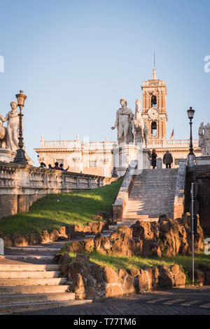 Denkmal des Marcus Aurelius, der auf dem Pferd auf der Piazza del Campidoglio in Rom Italien Stockfoto