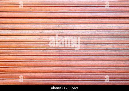 Aus braunen Fensterläden aus Holz Hintergrund Stockfoto